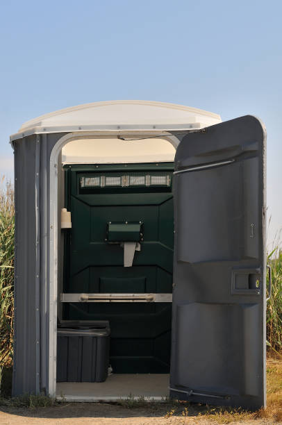 Professional porta potty rental in Central City, IL